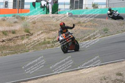 media/Apr-20-2025-AHRMA (Sun) [[393a79c373]]/Race/Group 3/Turn 4b/